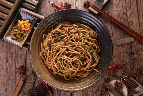 西安美食爆料热干面视频,传统美食新演绎  第2张